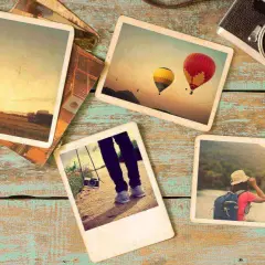 Unas fotos antiguas y una cámara evocan recuerdos. Historias que podemos hablar por fotos, de globos aerostáticos, paisajes y aventuras.
