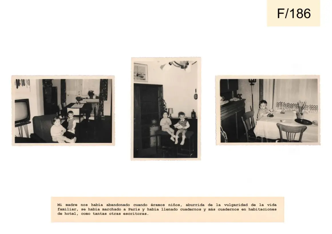 Tres fotos antiguas de niños en interiores. Una de ellas muestra a dos niños sentados en taburetes, con un texto que evoca recuerdos de infancia y la partida de su madre. Son fotos impactantes.